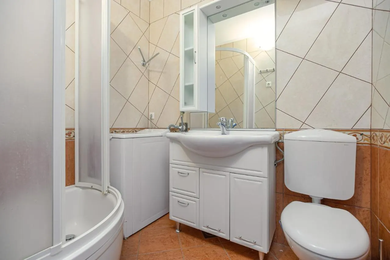 Sanja B4+1 Apartment Porec